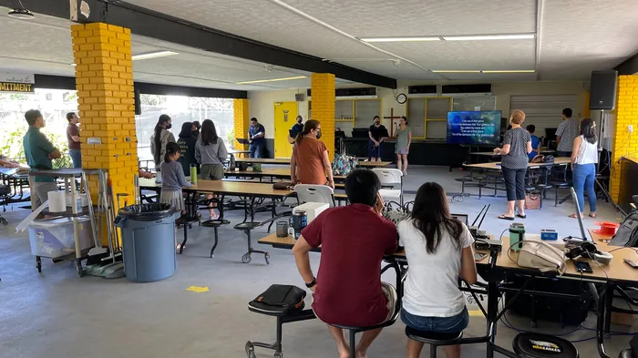 Ministries Worship Service LIFE Christian Church in Aiea, HI